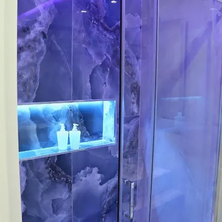 Couette-café Barbaro & 4*