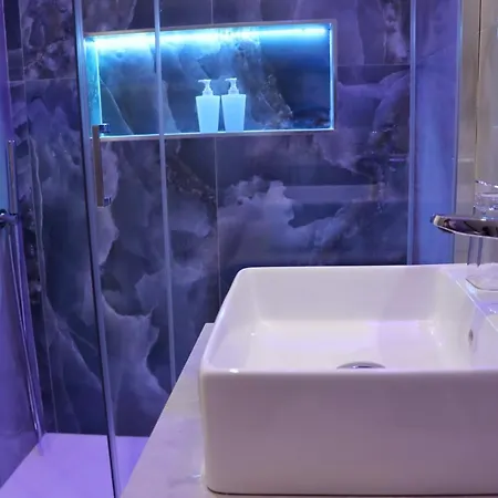 Barbaro & Couette-café Naples