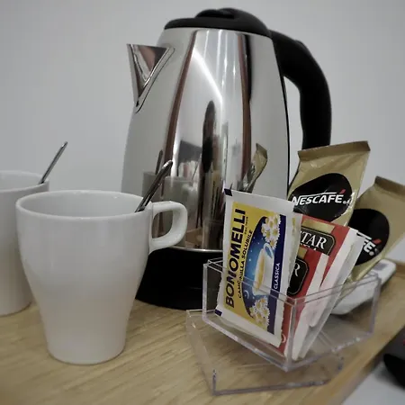 Barbaro & Couette-café Naples