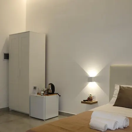 Bed & Breakfast Barbaro & 4*
